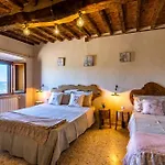 Vakantiehuis La Casina Di Wendy Sassa (Tuscany)